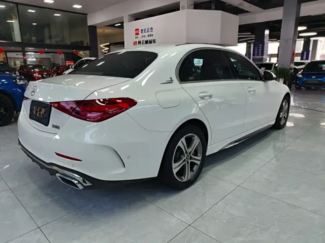 Mercedes-Benz C-Class — Фото автомобиля 8