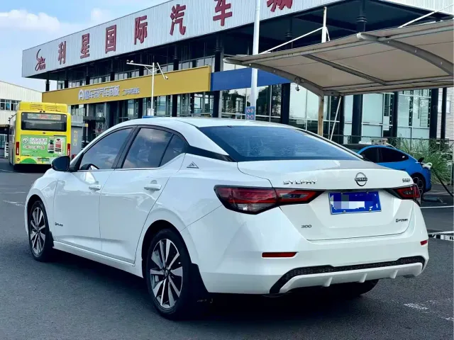 Nissan Sylphy — Фото автомобиля 7
