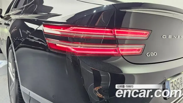 Genesis G80 Бензин 2.5 турбо AWD — Фото автомобиля 23