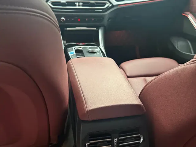 BMW i3 — Фото автомобиля 8