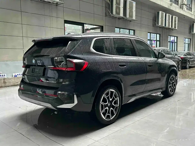 BMW X1 — Фото автомобиля 2