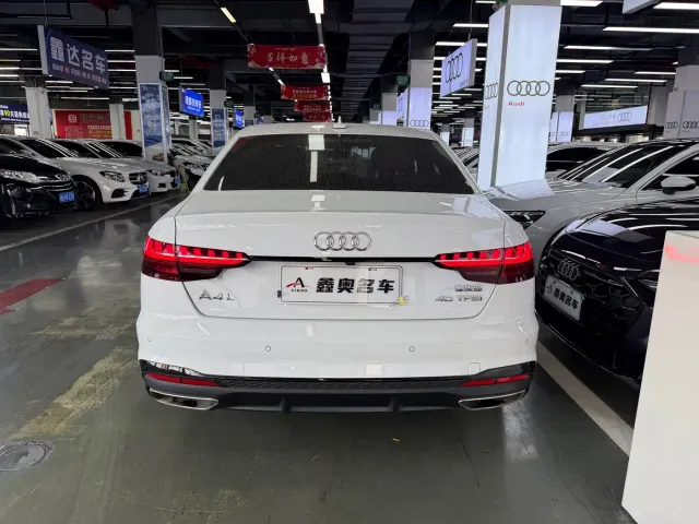 Audi Audi A4L 2024 40 TFSI Luxury Dynamic — Фото автомобиля 5