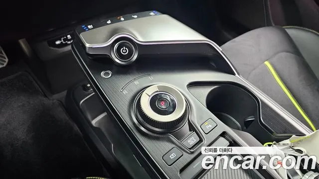 Kia EV6 New — Фото автомобиля 9