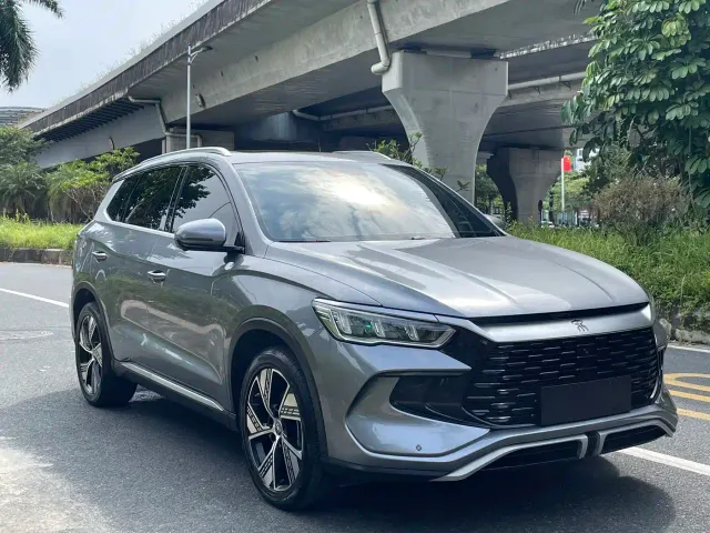 BYD Song Pro — Фото автомобиля 3