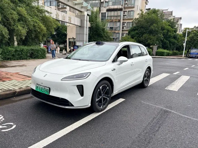 Shangjie SUV — Фото автомобиля 2