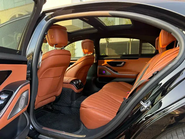 Mercedes-Benz S-Class — Фото автомобиля 8