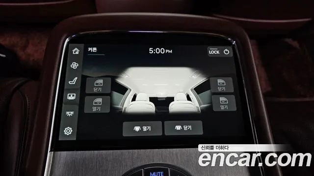Genesis G90 — Фото автомобиля 23