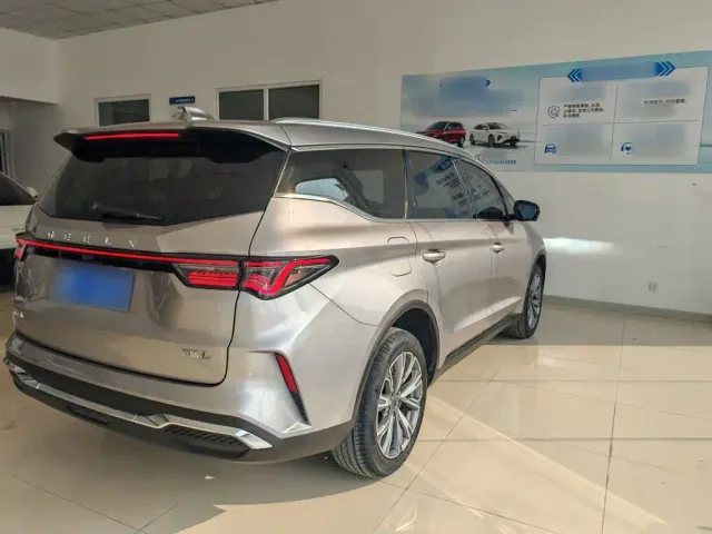 Geely Jiaji — Фото автомобиля 14