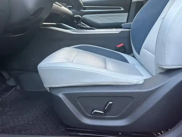 Geely Emgrand — Фото автомобиля 6