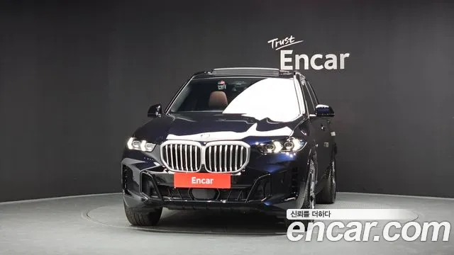 BMW X5 xDrive 40i M Sport — Фото автомобиля 3
