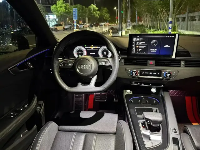 Audi A4L — Фото автомобиля 6