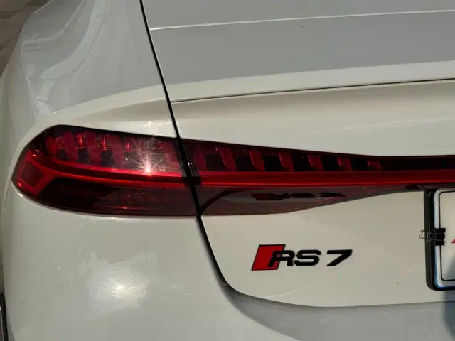 Audi A7 — Фото автомобиля 18
