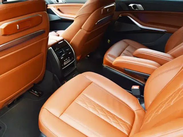 BMW X7 — Фото автомобиля 12