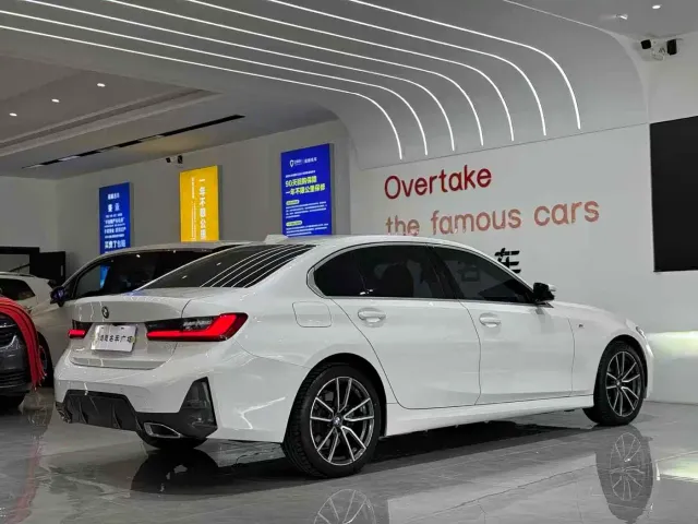 BMW 3 Series — Фото автомобиля 6
