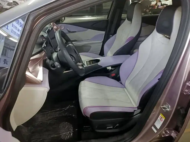 BYD Dolphin — Фото автомобиля 14
