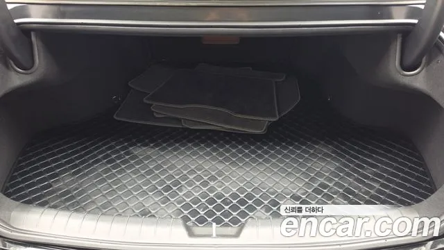 Hyundai Grandeur GN7 — Фото автомобиля 26
