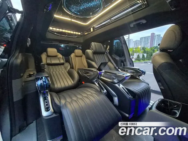 Kia Carnival Generation 4 — Фото автомобиля 17