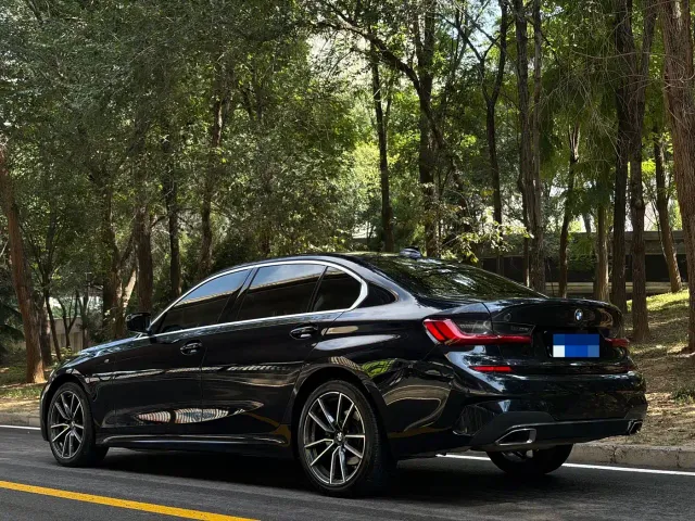 BMW 3 Series — Фото автомобиля 6