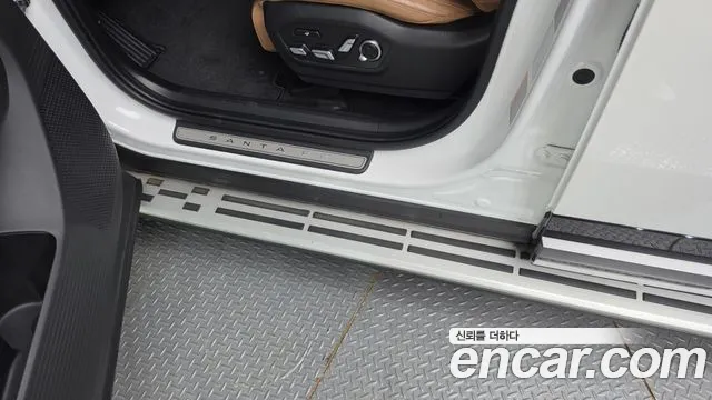 Hyundai Santa Fe MX5 — Фото автомобиля 30