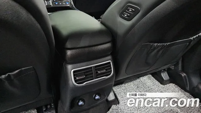 Hyundai Santafe Новый Santa Fe Дизель 2.2 4WD — Фото автомобиля 8