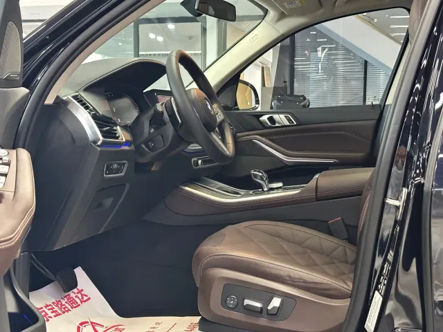 BMW X5 — Фото автомобиля 6