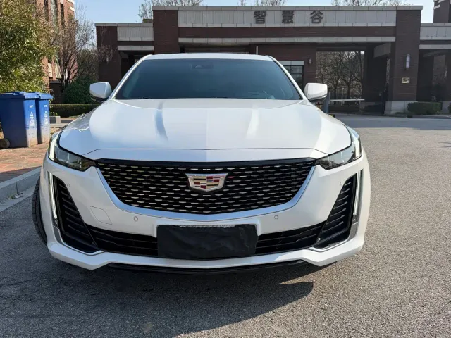 Cadillac CT5 — Фото автомобиля 2