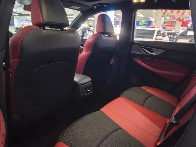 Changan CS35 Plus — Фото автомобиля 4