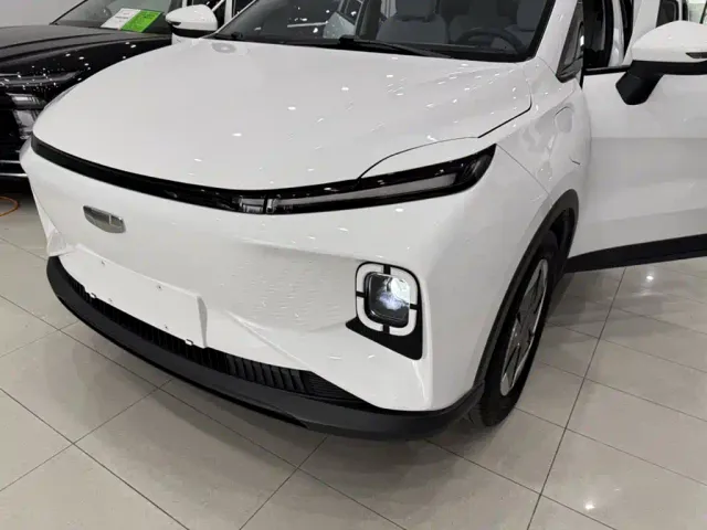 Geely Geometry E Firefly — Фото автомобиля 18