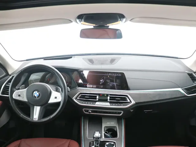BMW X5 — Фото автомобиля 11
