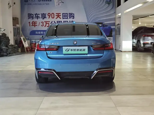 BMW i3 — Фото автомобиля 8