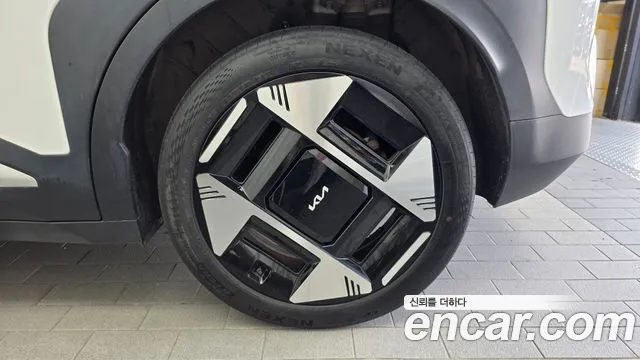 Kia EV3 — Фото автомобиля 21