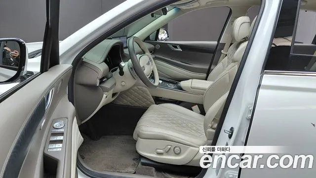 Genesis GV80 — Фото автомобиля 15