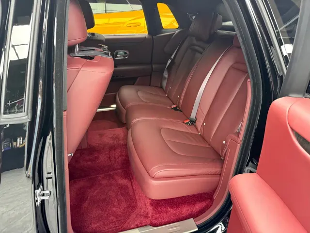 Rolls-Royce Ghost — Фото автомобиля 11