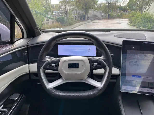 Geely Galaxy L7 — Фото автомобиля 10