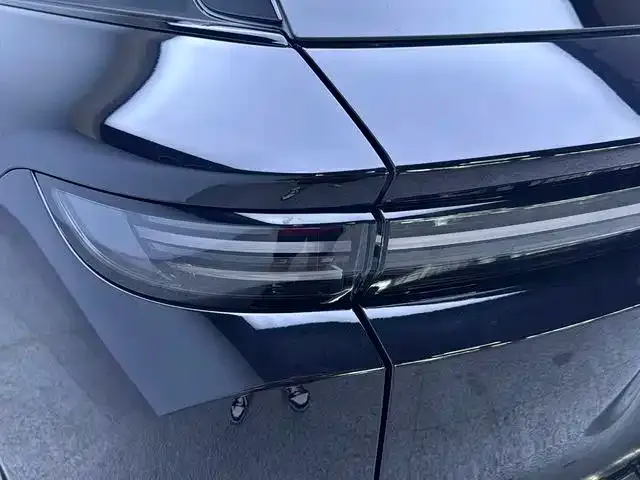 Li Auto i6 — Фото автомобиля 12