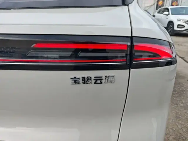 Baojun Yunhai — Фото автомобиля 7