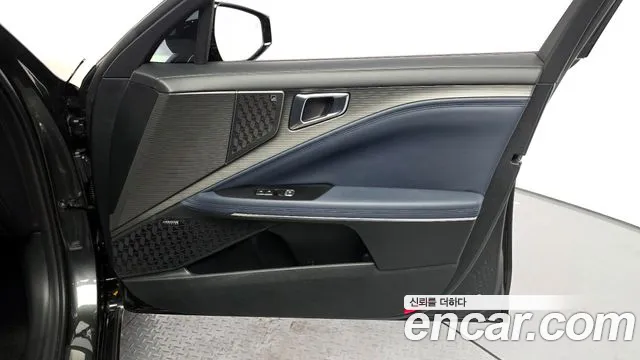 Kia K8 The New K8 2.5 Бензин 2WD — Фото автомобиля 18