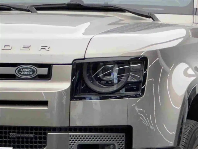 Land Rover Defender — Фото автомобиля 3