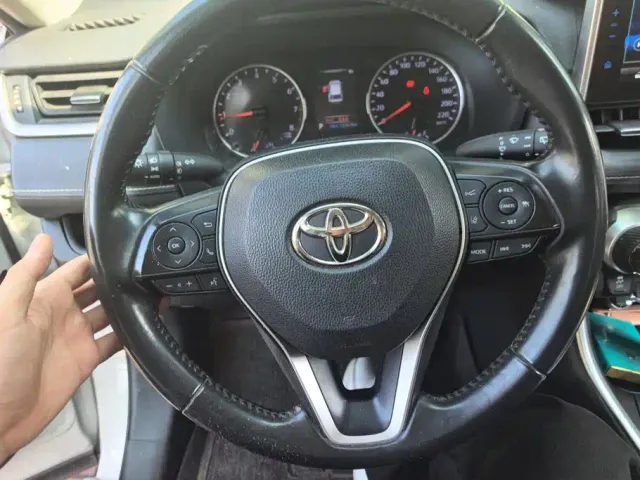Toyota Wildlander — Фото автомобиля 15