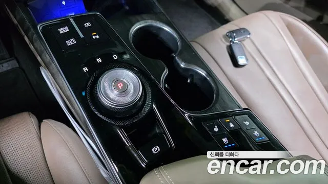 Kia K8 K8 Hybrid — Фото автомобиля 11