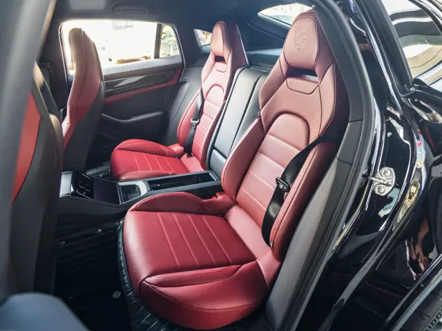 Porsche Panamera — Фото автомобиля 5