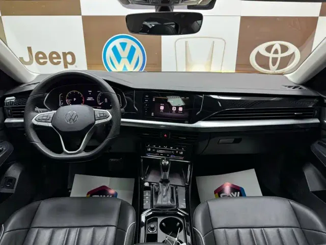 Volkswagen Passat — Фото автомобиля 9
