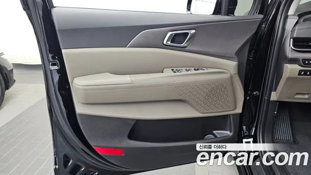 Kia Carnival 4th Gen — Фото автомобиля 13