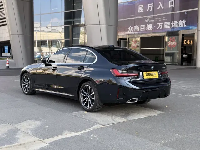 BMW 3 Series — Фото автомобиля 5