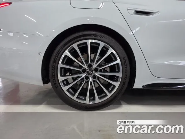 Audi A6 — Фото автомобиля 5