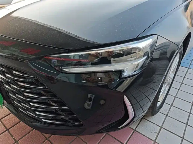 Buick Regal — Фото автомобиля 23