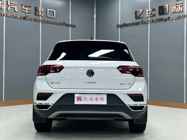 Volkswagen T-Roc — Фото автомобиля 5