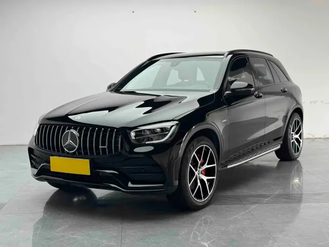 Фотография автомобиля — Mercedes-Benz GLC-Class