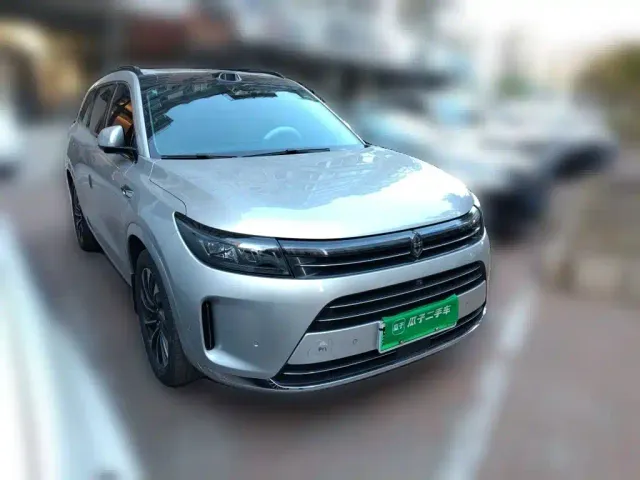 Aito M7 — Фото автомобиля 3