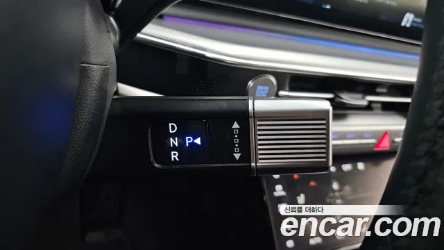 Hyundai Grandeur GN7 — Фото автомобиля 12